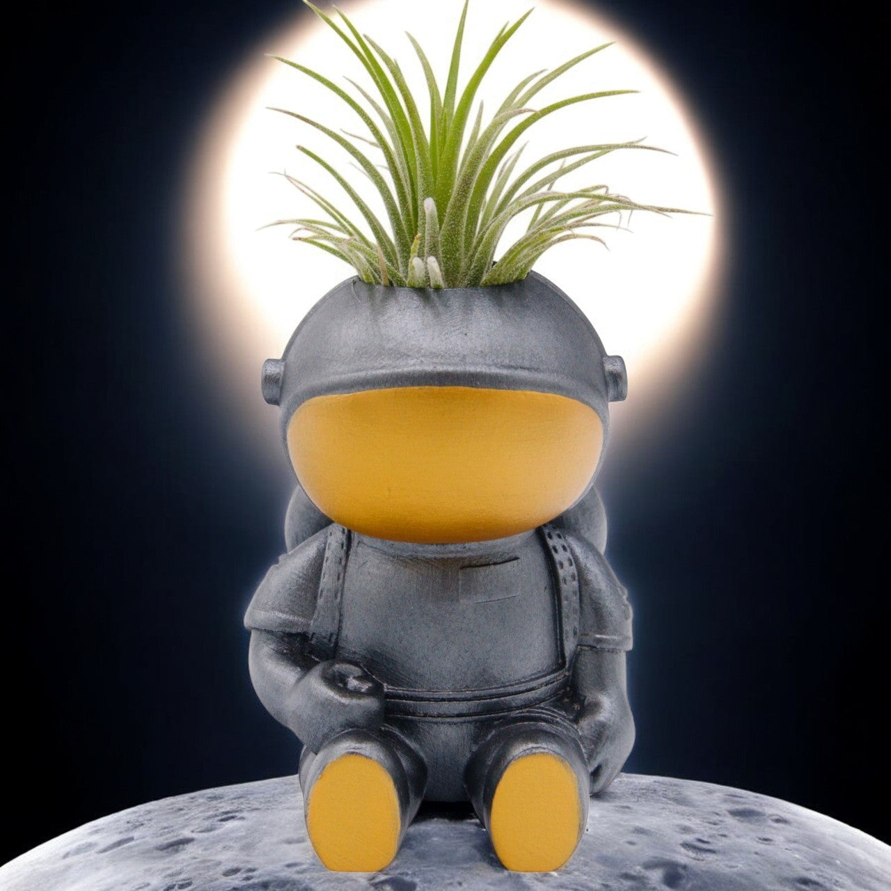 Astronaut Airplant Pot